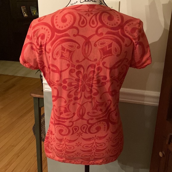 Eddie Bauer orange print t-shirt - Picture 3 of 7
